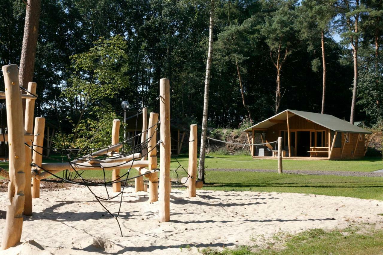 Familie Vakantiepark Krieghuusbelten Raalte Exteriör bild